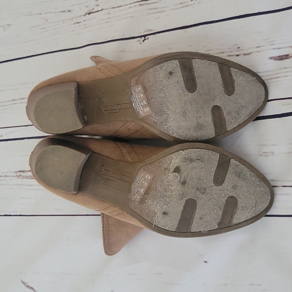 Booties - Picture 7 of 7